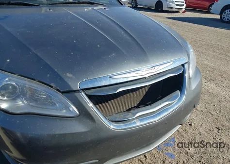 2011 Chrysler 200 Limited from USA, damaged, VIN 1C3BC2FG0BN590212